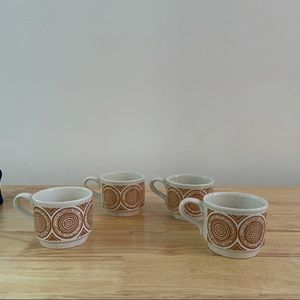 4pcs Vintage Biltons Mugs